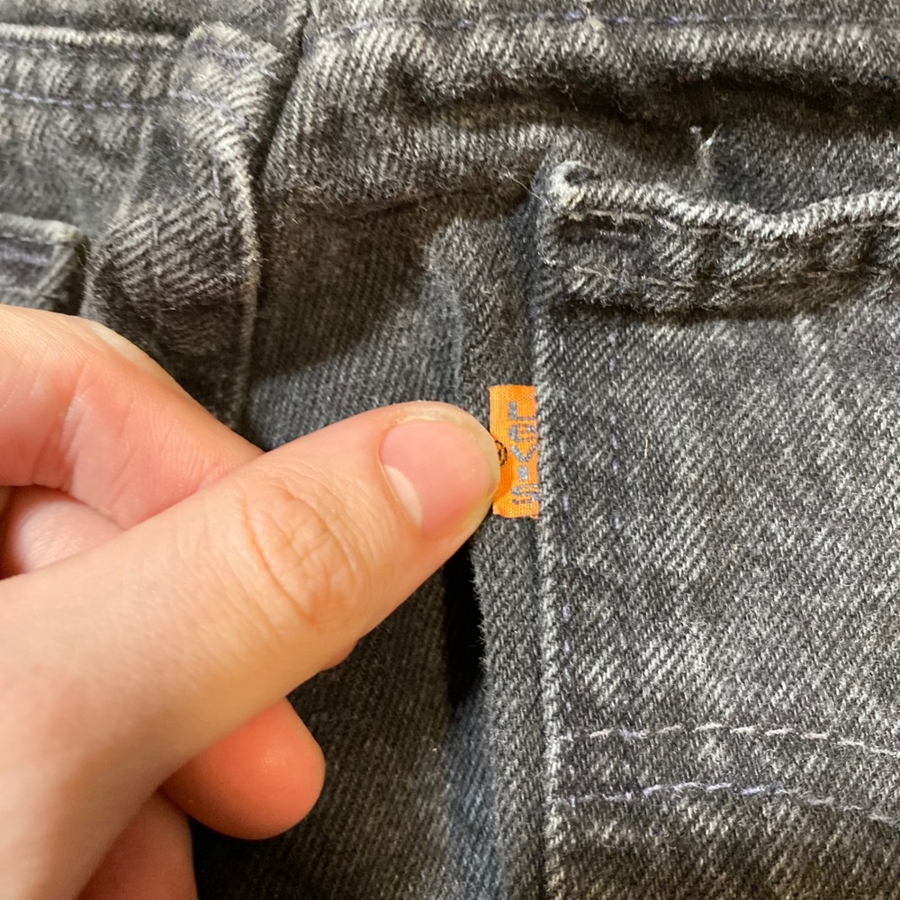 Vintage Levis 560 Orange Tab Black Loose Fit Tapered Leg Jeans 36x30 Made in USA - Picture 8 of 9